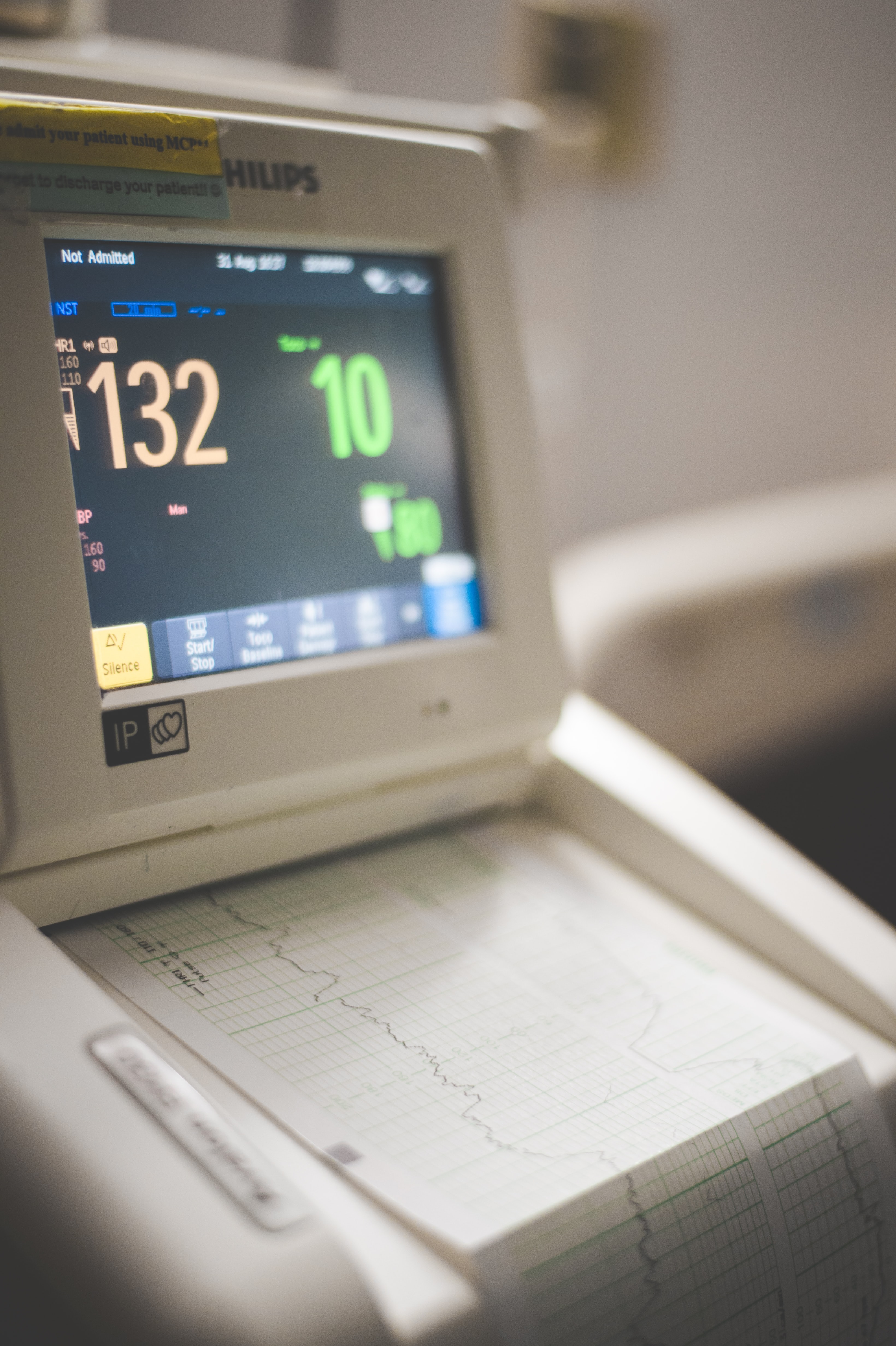 Image of a ultrasound machine