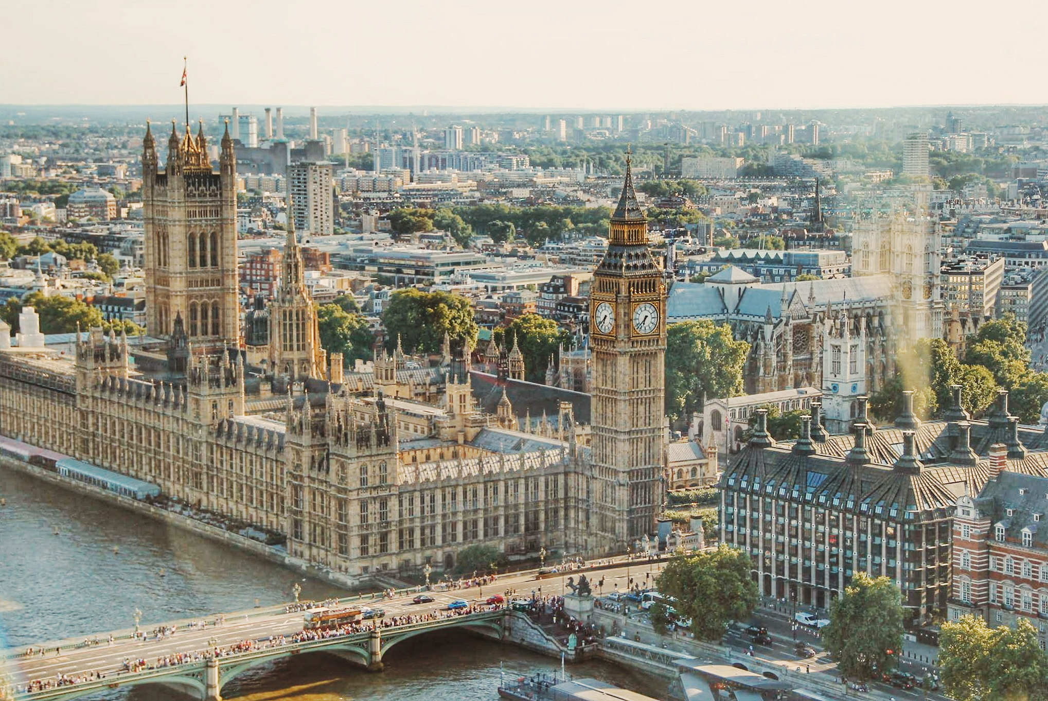 Image of Big Ben and surroundings in London, England