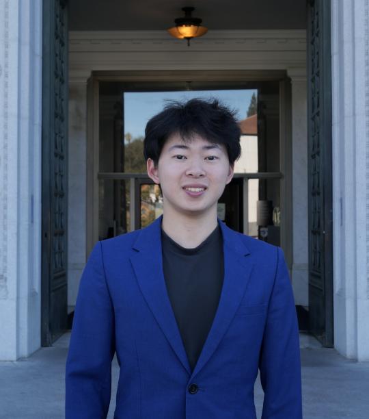 portrait of Sean Wang